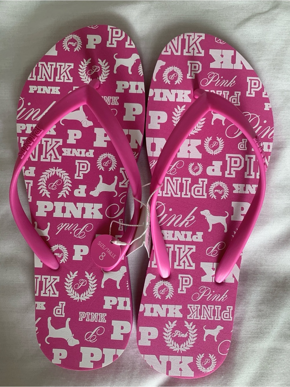Victoria's Secret PINK Classic Flip Flops in Pink Gossip Dog Print (77TW) NWT